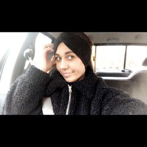 Meet your Posher, Joanne